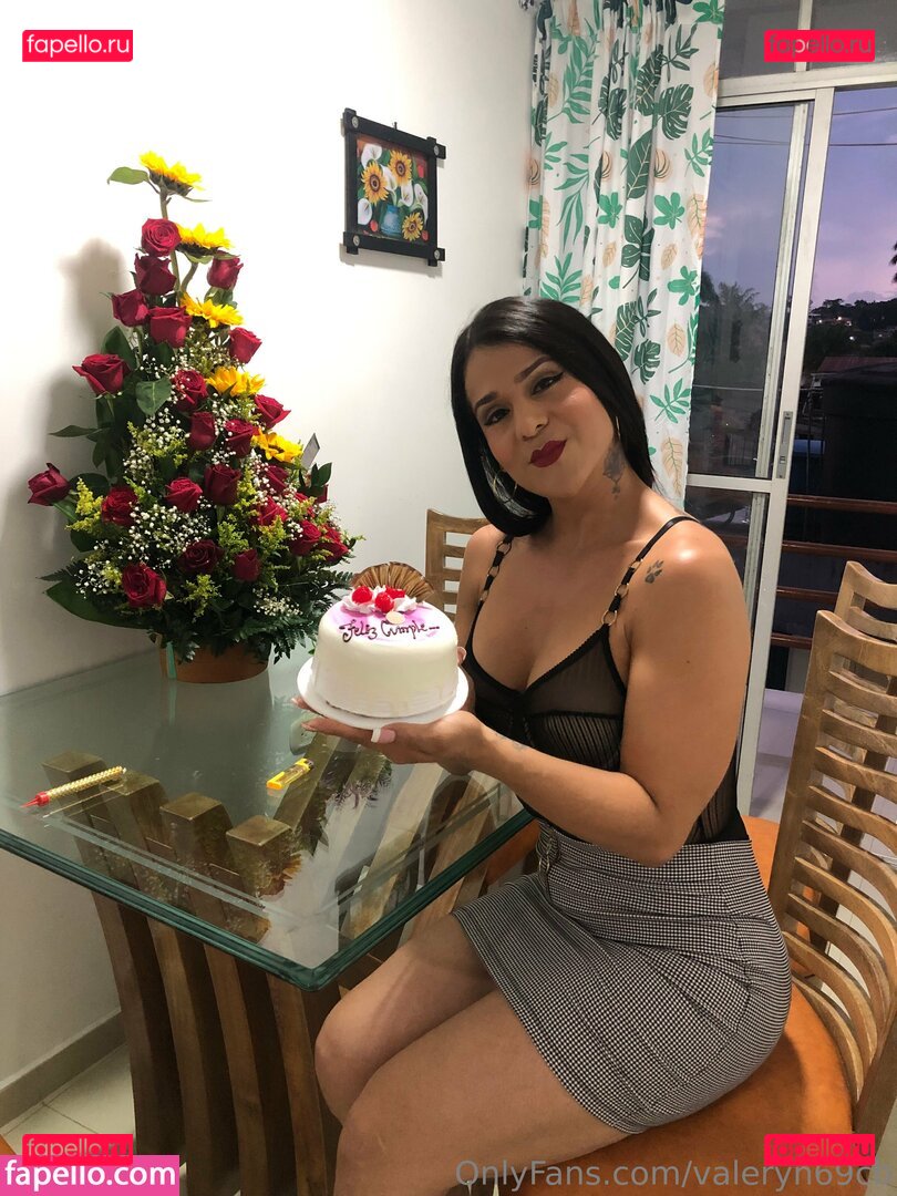 valeryn69cb Onlyfans Photo Gallery 
