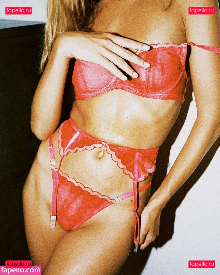 Vasilisa Melnikova / vasilisa_melnikova_ / vasilisamelnikova Onlyfans Photo Gallery 