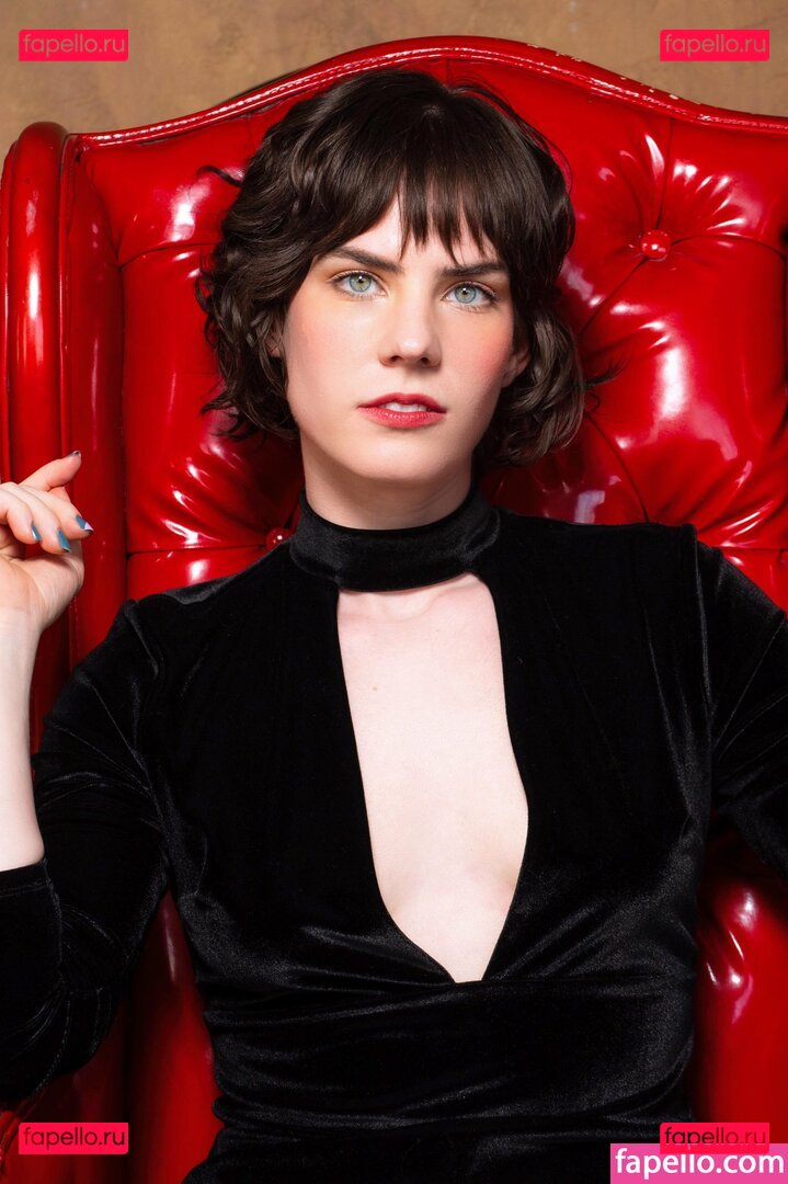 Maggie Mae Fish / Maggie.Mae.Fish / MaggieMaeFish / lovelymaggiemae Onlyfans Photo Gallery 