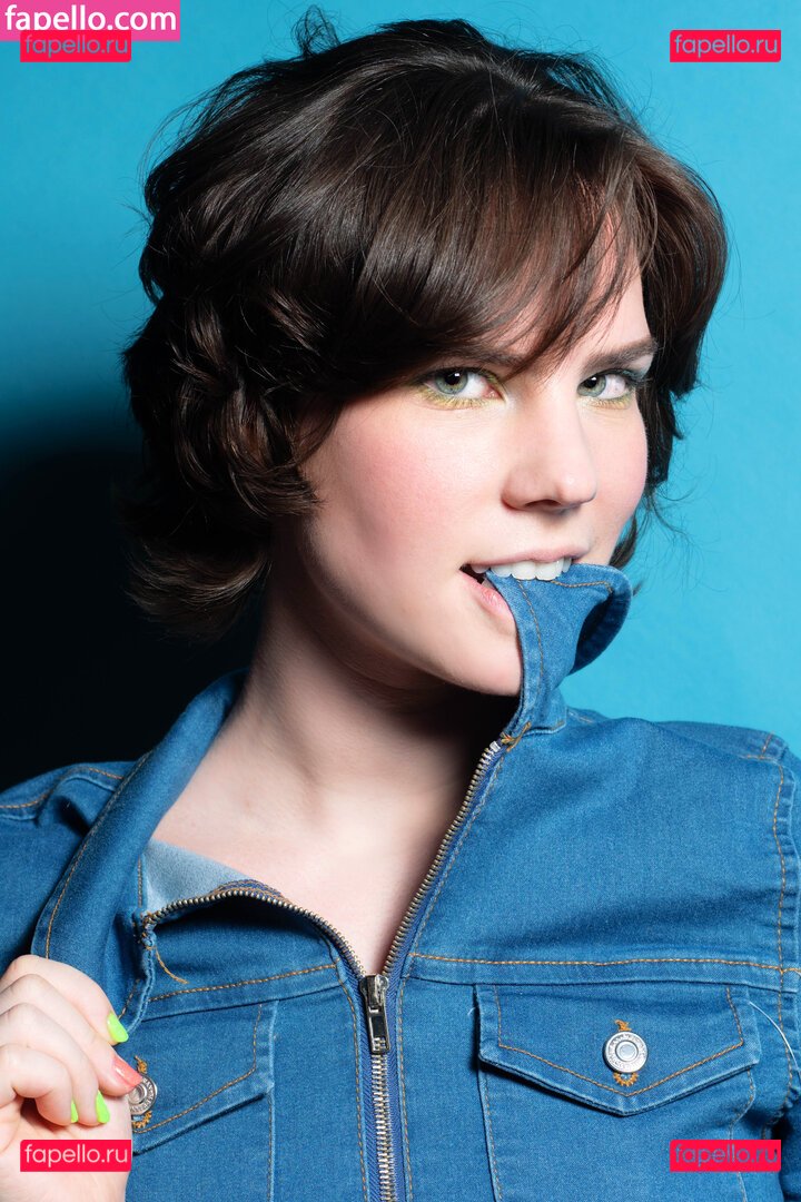 Maggie Mae Fish / Maggie.Mae.Fish / MaggieMaeFish / lovelymaggiemae Onlyfans Photo Gallery 