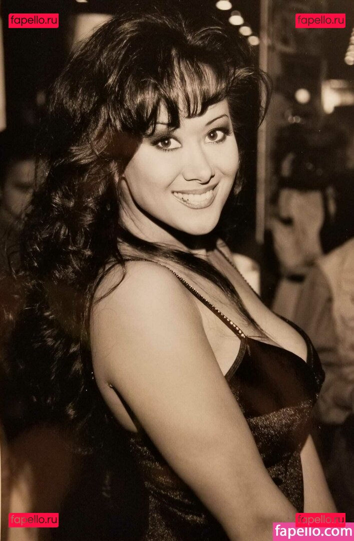 Asia Carrera / asia.carrera.lemmon / daniellecarrera Onlyfans Photo Gallery 