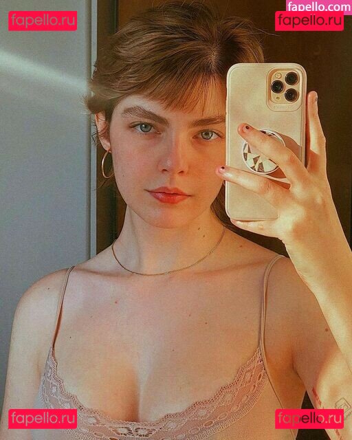 Triz Pariz / triz Onlyfans Photo Gallery 