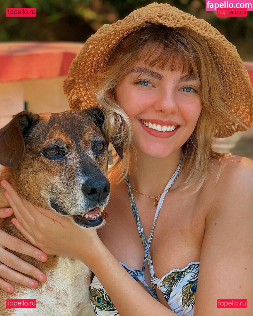 Triz Pariz / triz Onlyfans Photo Gallery 