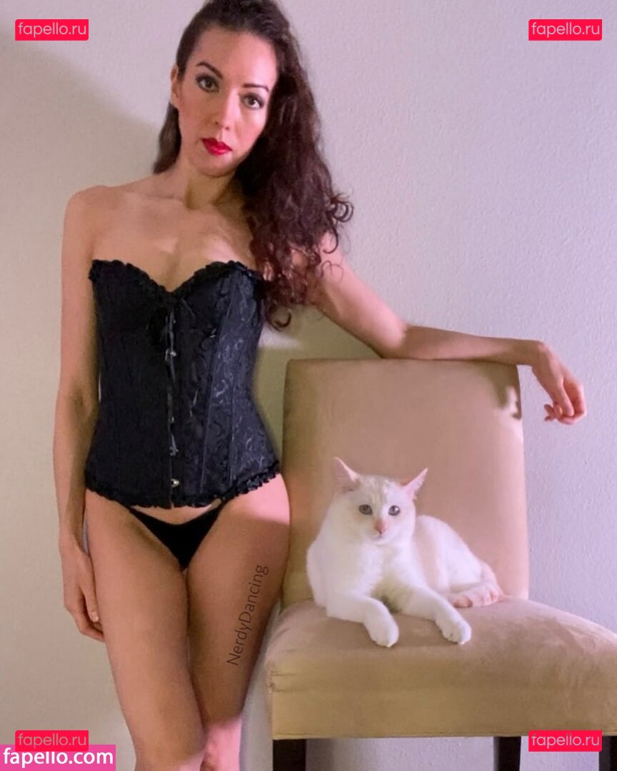 Nerdy Dancing / Nerdydancing / Nerdydancingx Onlyfans Photo Gallery 