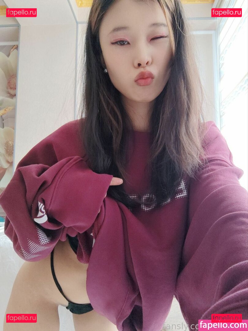 TinaKim / tinakimgallery Onlyfans Photo Gallery 