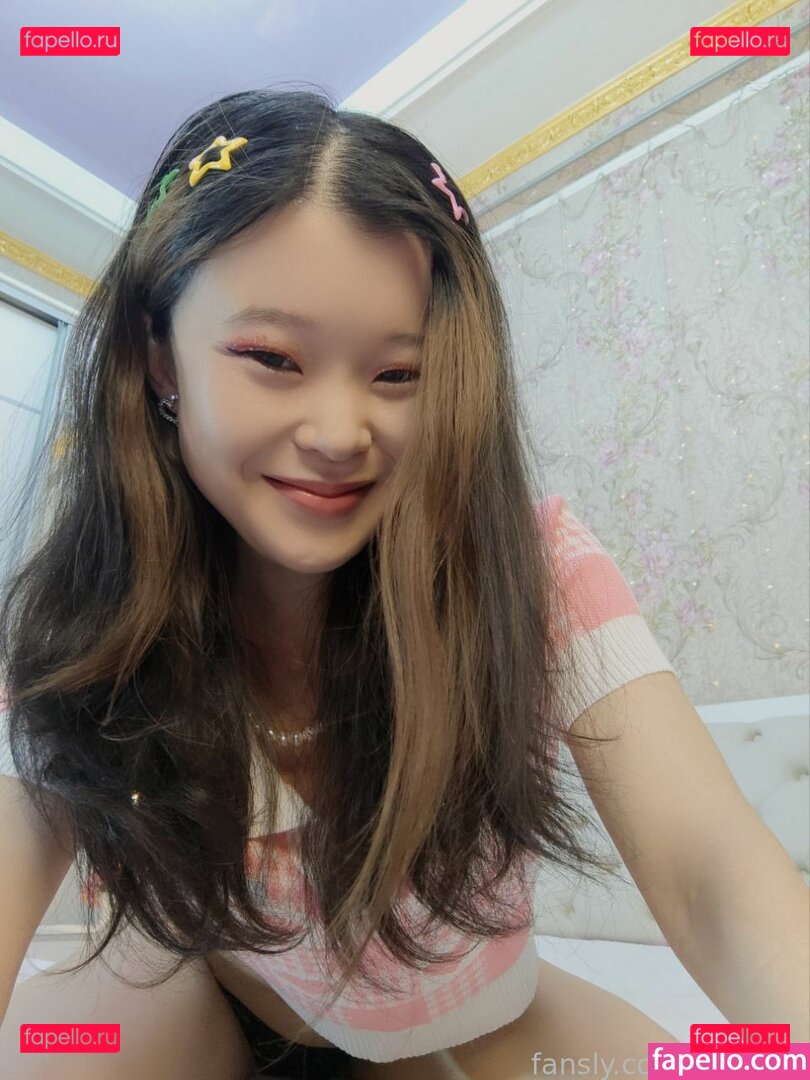 TinaKim / tinakimgallery Onlyfans Photo Gallery 