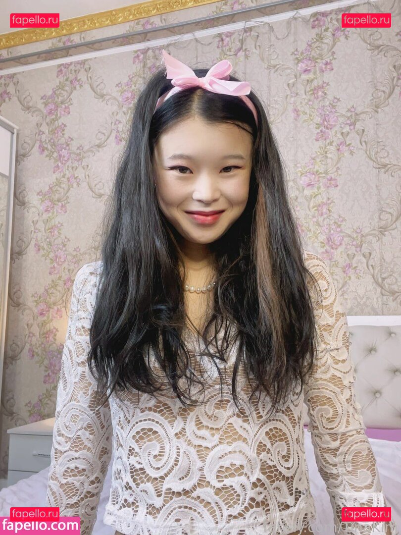 TinaKim / tinakimgallery Onlyfans Photo Gallery 