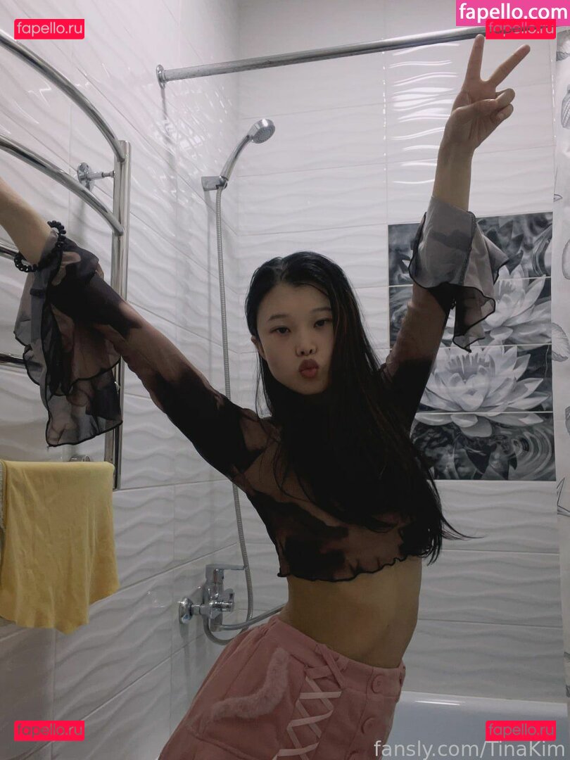 TinaKim / tinakimgallery Onlyfans Photo Gallery 