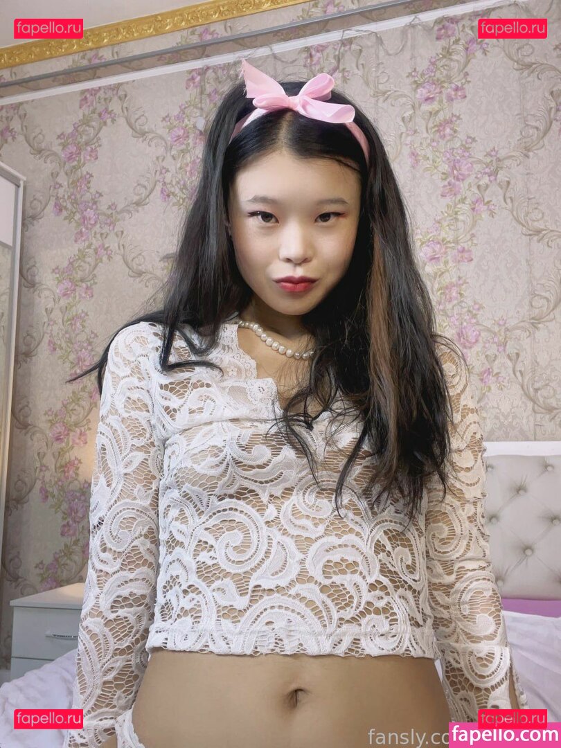 TinaKim / tinakimgallery Onlyfans Photo Gallery 