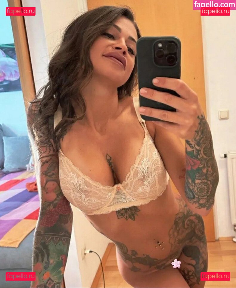 mia.hartmann / miss_mona_liisa