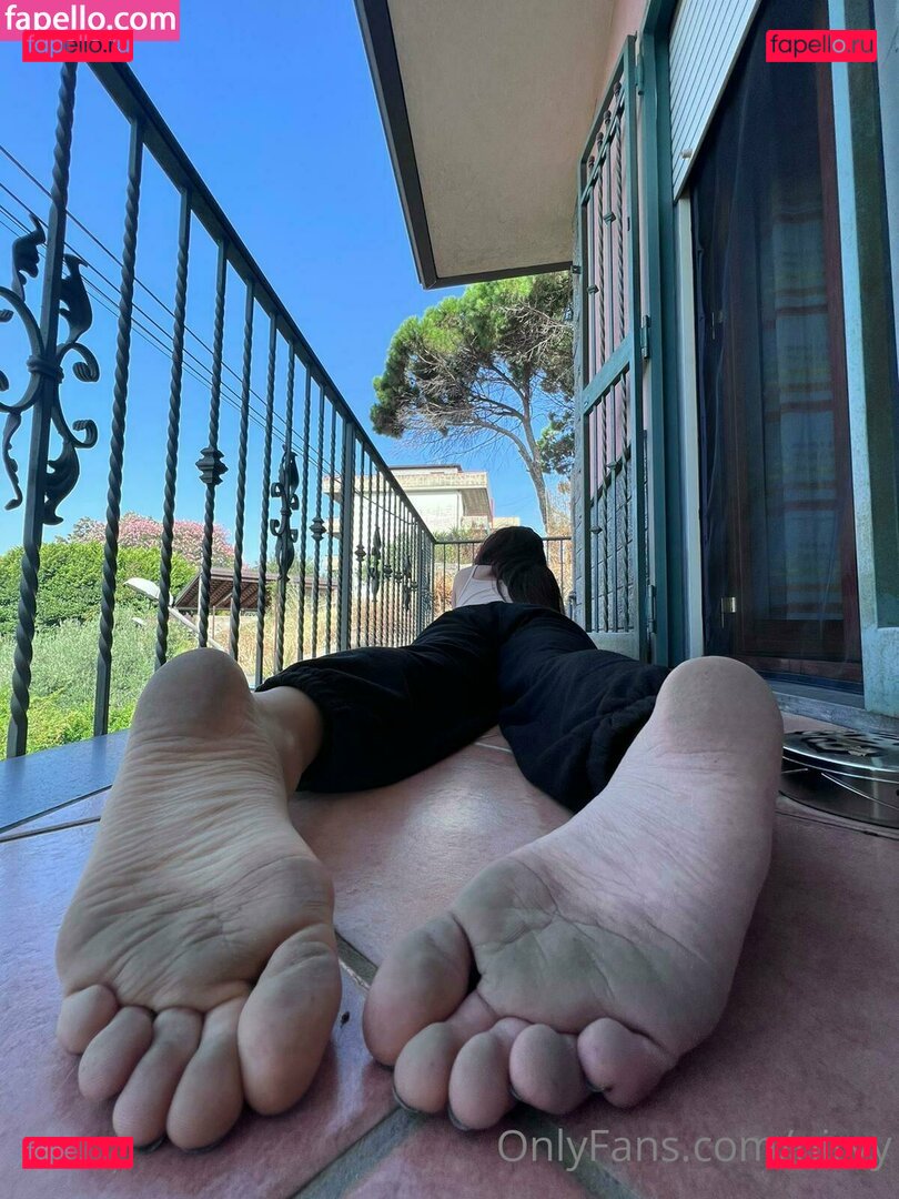 Nirvy / Nirvy_Of / Suspicious_nirv / anavrinyert Onlyfans Photo Gallery 