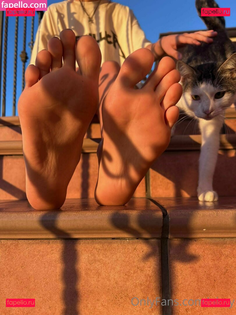 Nirvy / Nirvy_Of / Suspicious_nirv / anavrinyert Onlyfans Photo Gallery 