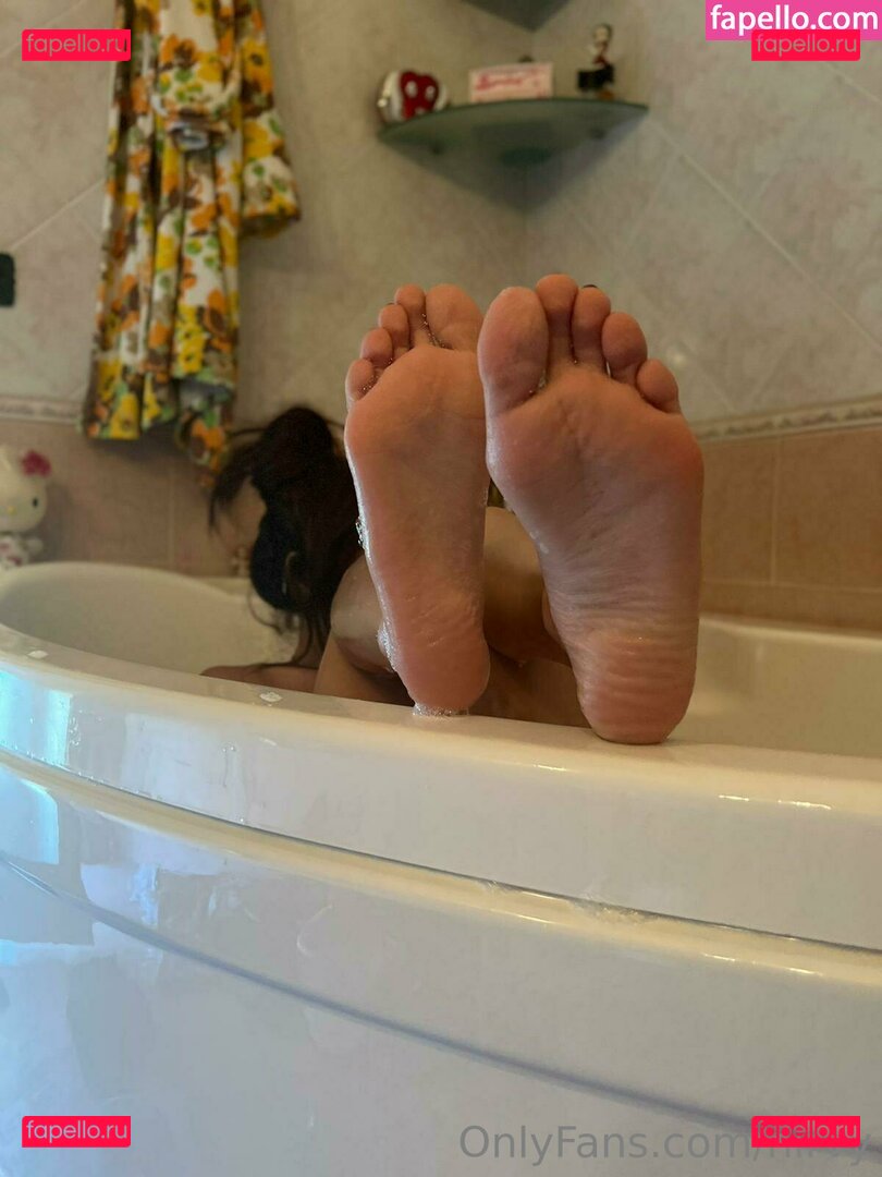 Nirvy / Nirvy_Of / Suspicious_nirv / anavrinyert Onlyfans Photo Gallery 