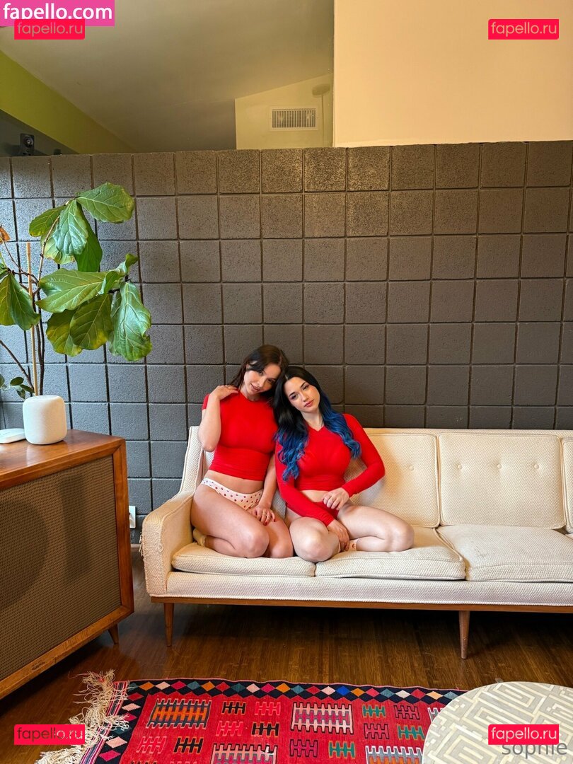 Sophie Mudd / sophiamudd / sophieeemudd / sophieemudd / sophiemudd Onlyfans Photo Gallery 