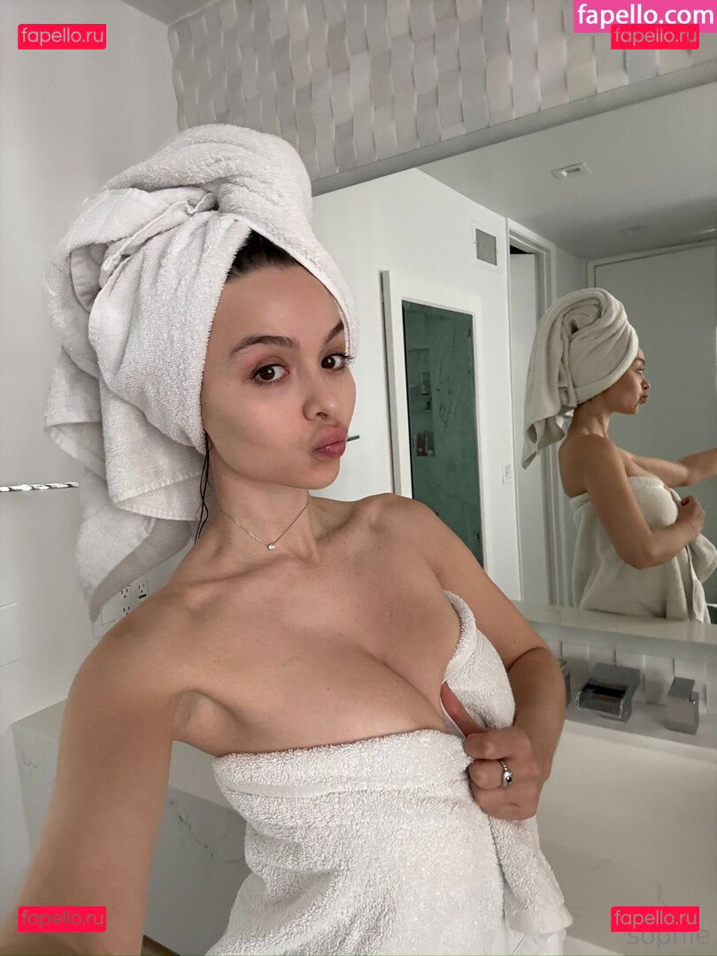 Sophie Mudd / sophiamudd / sophieeemudd / sophieemudd / sophiemudd Onlyfans Photo Gallery 