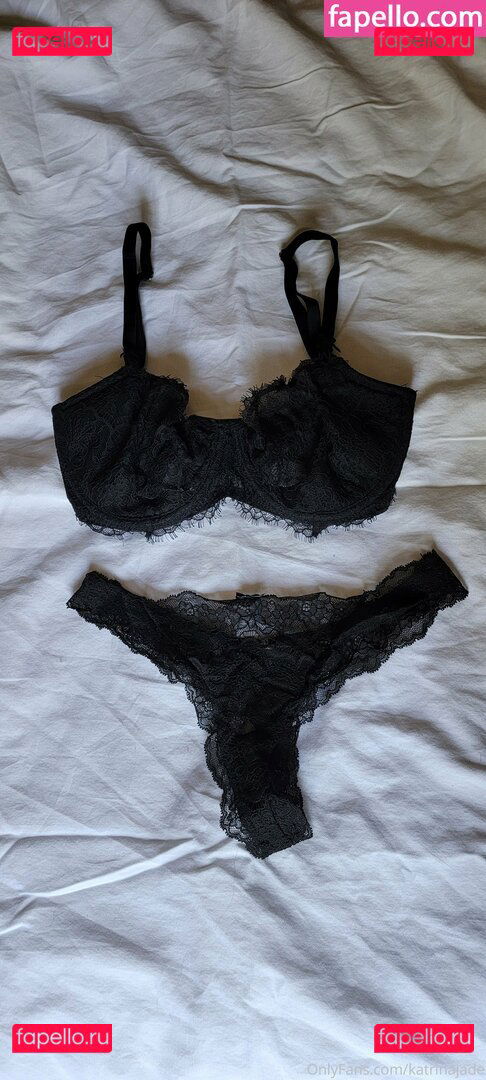 katrinajade / officialkatrina__jade__ Onlyfans Photo Gallery 