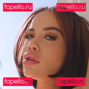 Victoria June / junevictoria / munecavictoria Onlyfans Photo Gallery 