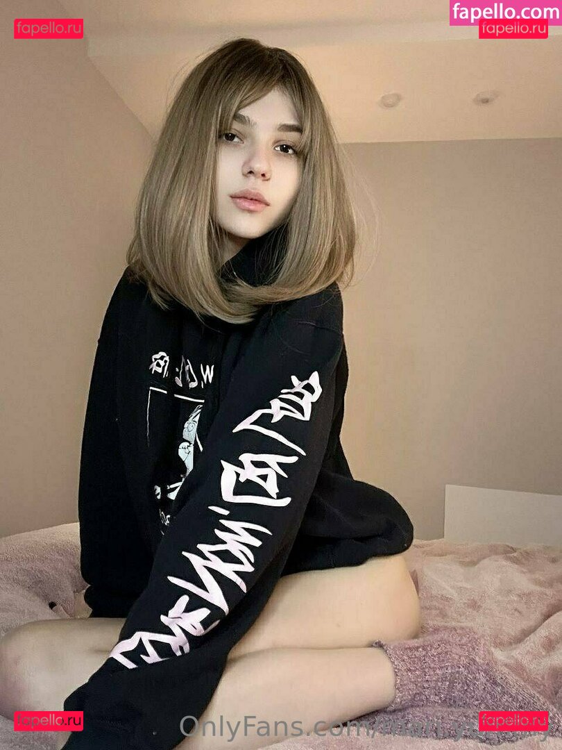 mari.yummy / yummy.mari Onlyfans Photo Gallery 