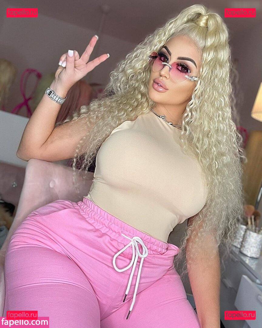 Danii Banks / danii.banks / daniibanks / daniibanks_ Onlyfans Photo Gallery 