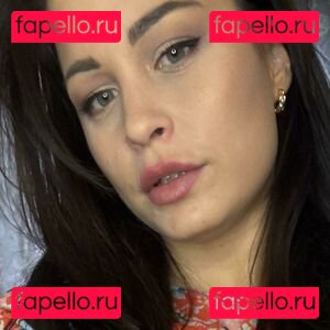 Busty Emily / bustyemily / bustyemily_x / missbustyemily Onlyfans Photo Gallery 