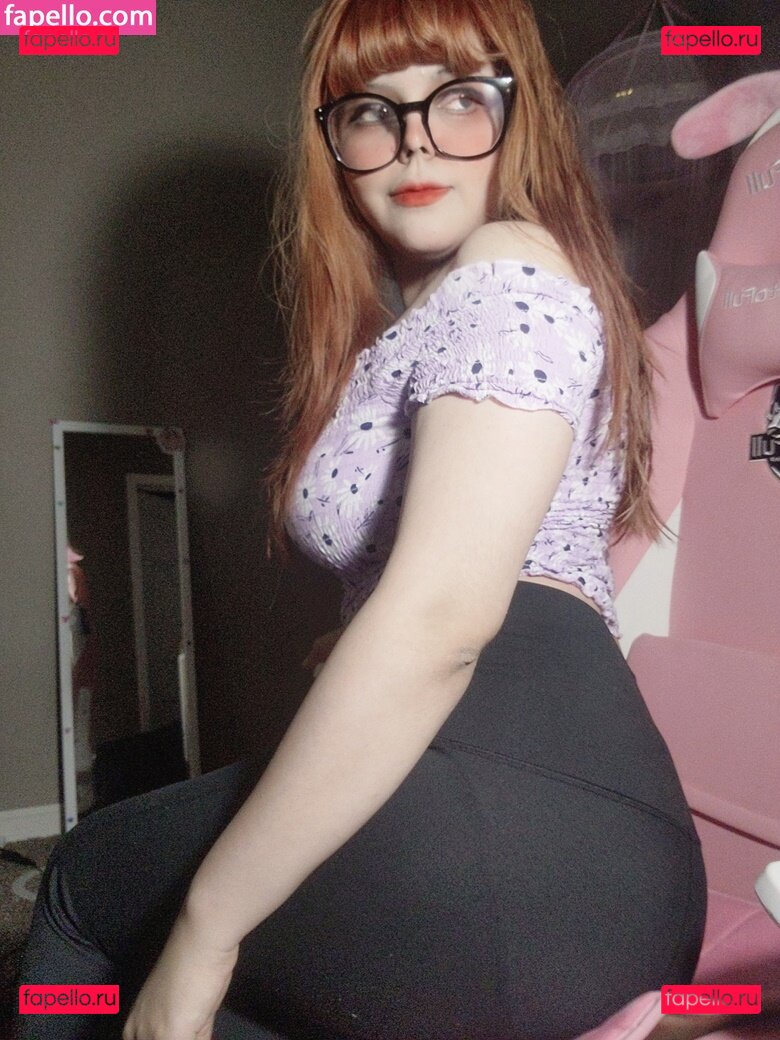 nninfula / yourasianwetpussy Onlyfans Photo Gallery 