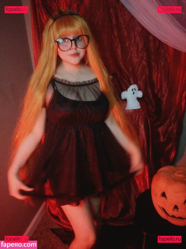 nninfula / yourasianwetpussy Onlyfans Photo Gallery 