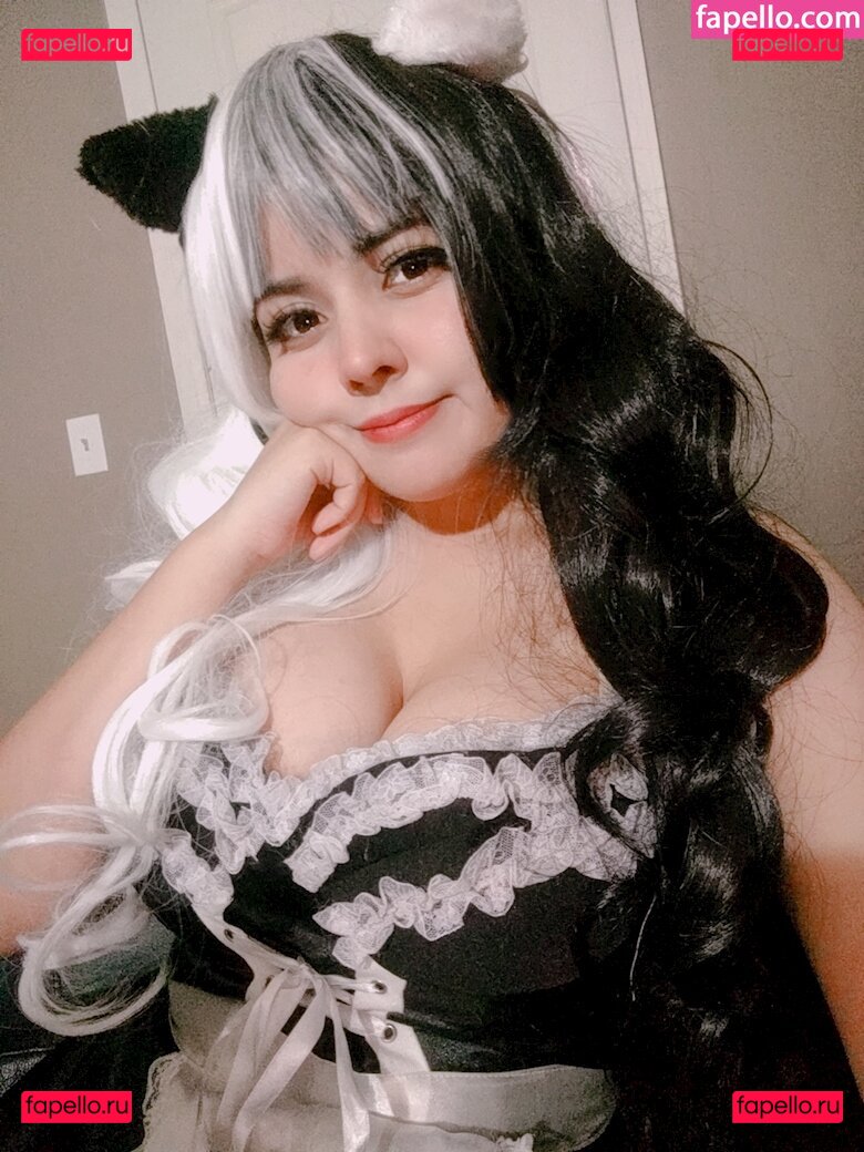 nninfula / yourasianwetpussy Onlyfans Photo Gallery 