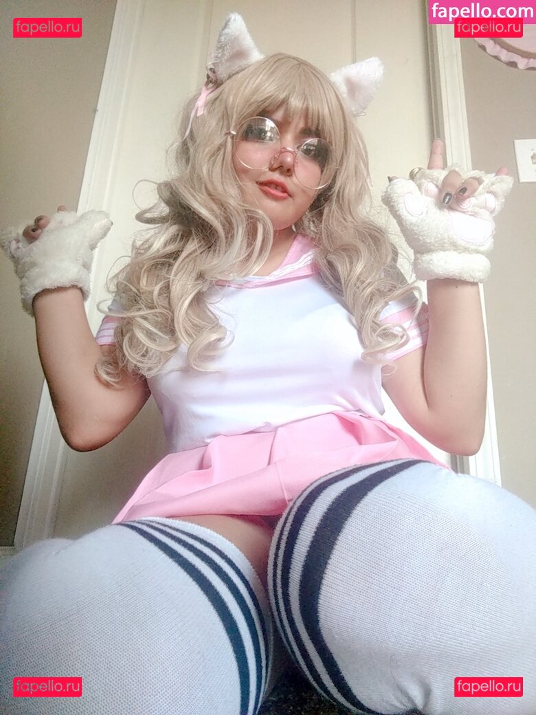 nninfula / yourasianwetpussy Onlyfans Photo Gallery 