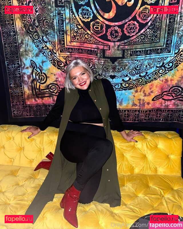 Busty Beauty Adaline Star / adalinestarofficial / beauty_busty Onlyfans Photo Gallery 