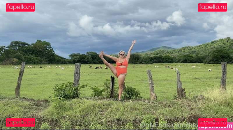 Busty Beauty Adaline Star / adalinestarofficial / beauty_busty Onlyfans Photo Gallery 