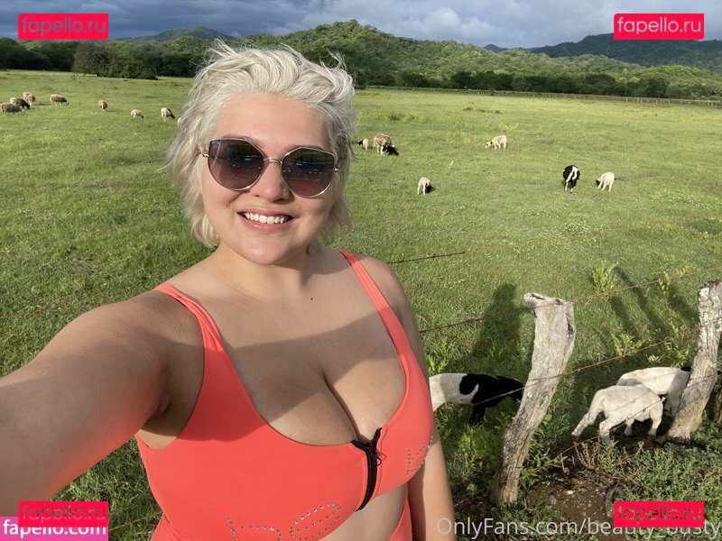 Busty Beauty Adaline Star / adalinestarofficial / beauty_busty Onlyfans Photo Gallery 