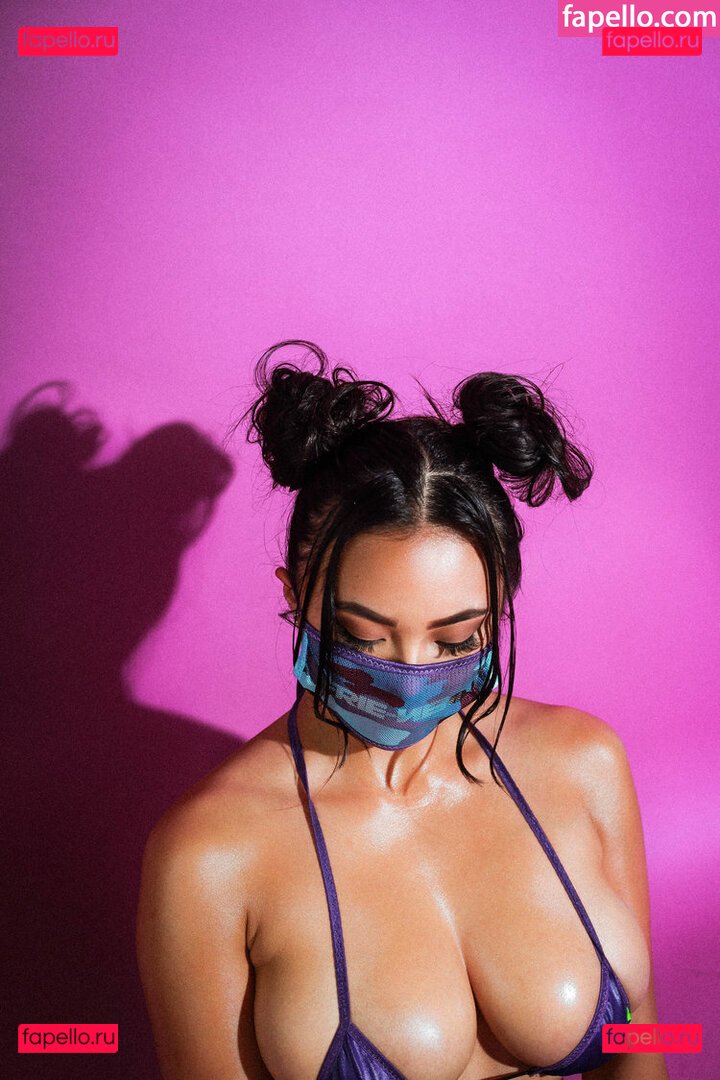 LINDA VO / itslindavo / itslindavo_ / lindavo Onlyfans Photo Gallery 