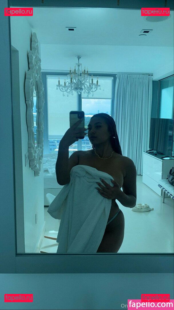 LINDA VO / itslindavo / itslindavo_ / lindavo Onlyfans Photo Gallery 