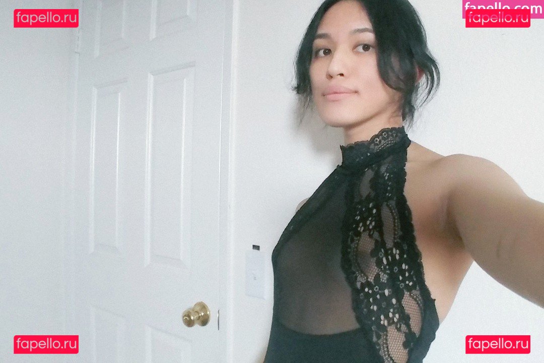 creamisonline / deathloom / deathlooming / doomergirlfriend / kira Onlyfans Photo Gallery 