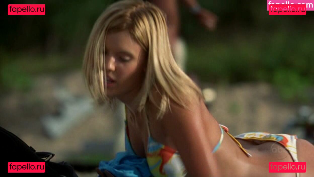 Maggie Grace / maggie.grace / maggiieegrace / magnussengrace Onlyfans Photo Gallery 