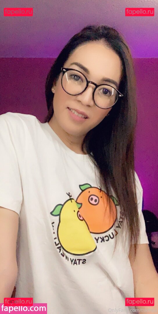 khloeepcy / tsklhea Onlyfans Photo Gallery 