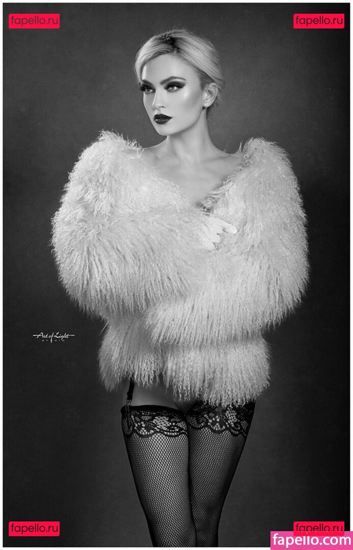 karolinag Onlyfans Photo Gallery 