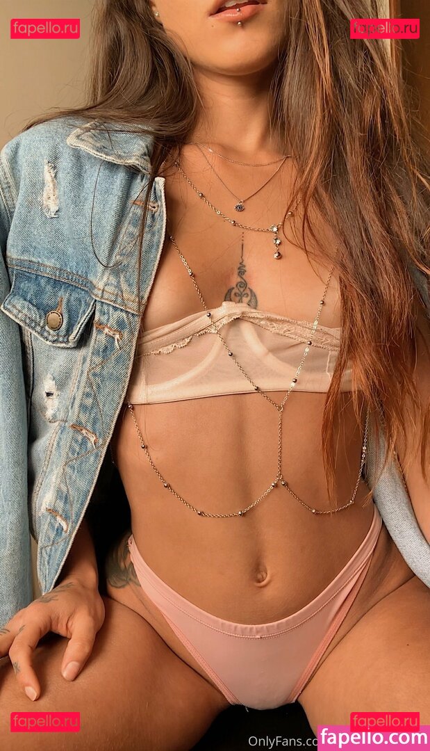 freethaizsuicide / messymascara21 Onlyfans Photo Gallery 