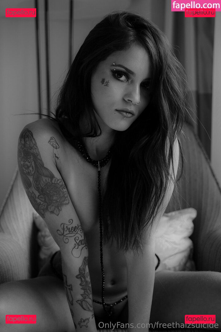 freethaizsuicide / messymascara21 Onlyfans Photo Gallery 