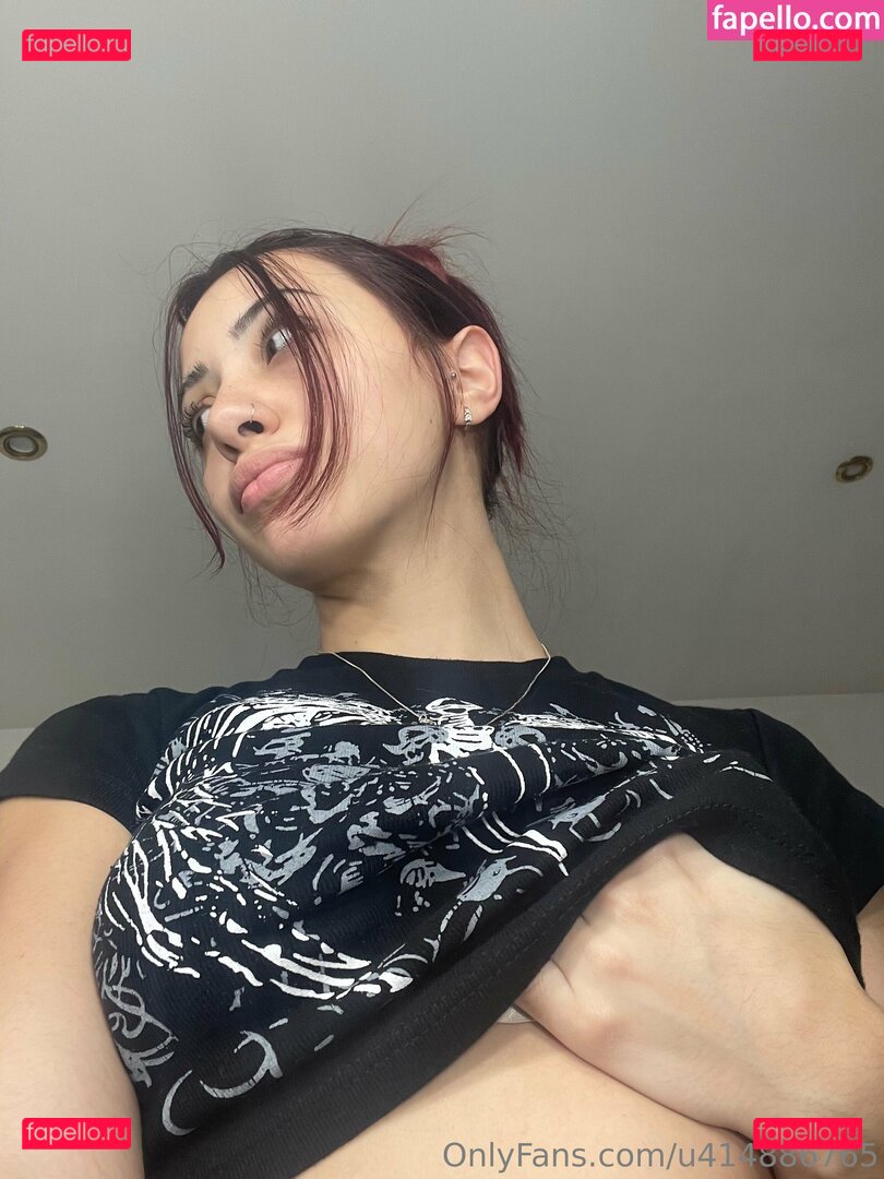 isaswan11 / maya / mayaraaee / mayaraeee Onlyfans Photo Gallery 