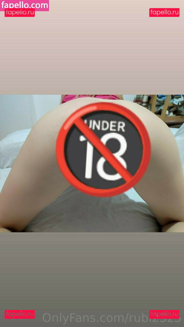 rubi2323 / rubi2325 Onlyfans Photo Gallery 