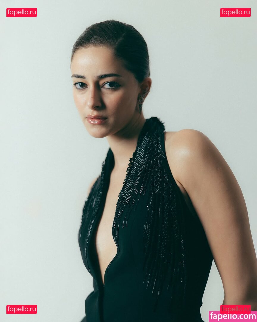 Ananya Pandey / ananyapanday Onlyfans Photo Gallery 