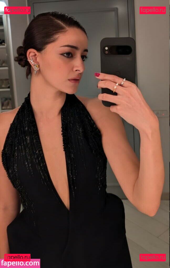 Ananya Pandey / ananyapanday Onlyfans Photo Gallery 