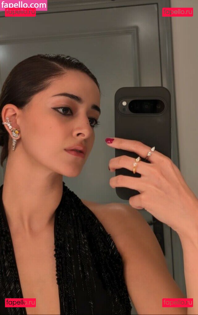 Ananya Pandey / ananyapanday Onlyfans Photo Gallery 