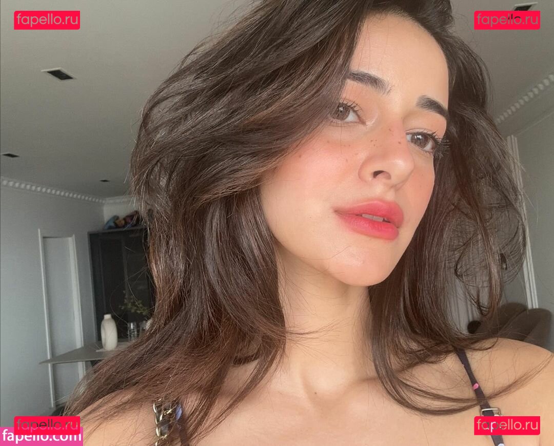Ananya Pandey / ananyapanday Onlyfans Photo Gallery 