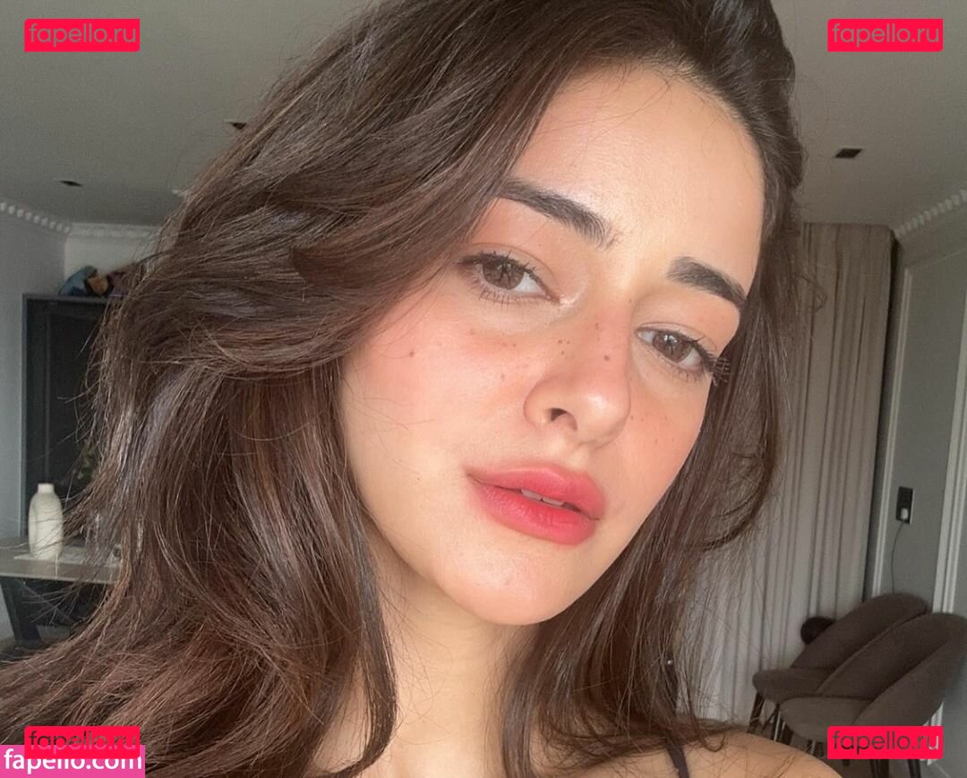 Ananya Pandey / ananyapanday Onlyfans Photo Gallery 