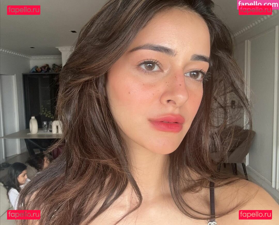Ananya Pandey / ananyapanday Onlyfans Photo Gallery 