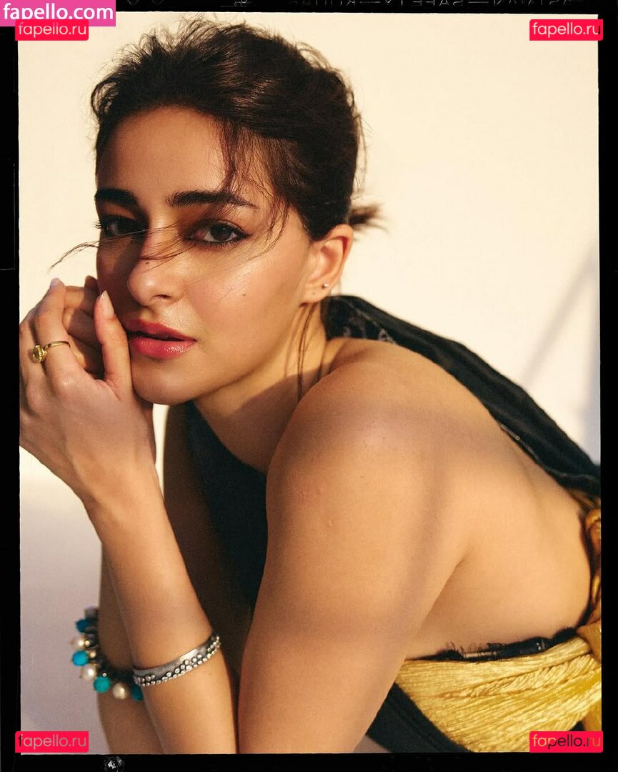 Ananya Pandey / ananyapanday Onlyfans Photo Gallery 