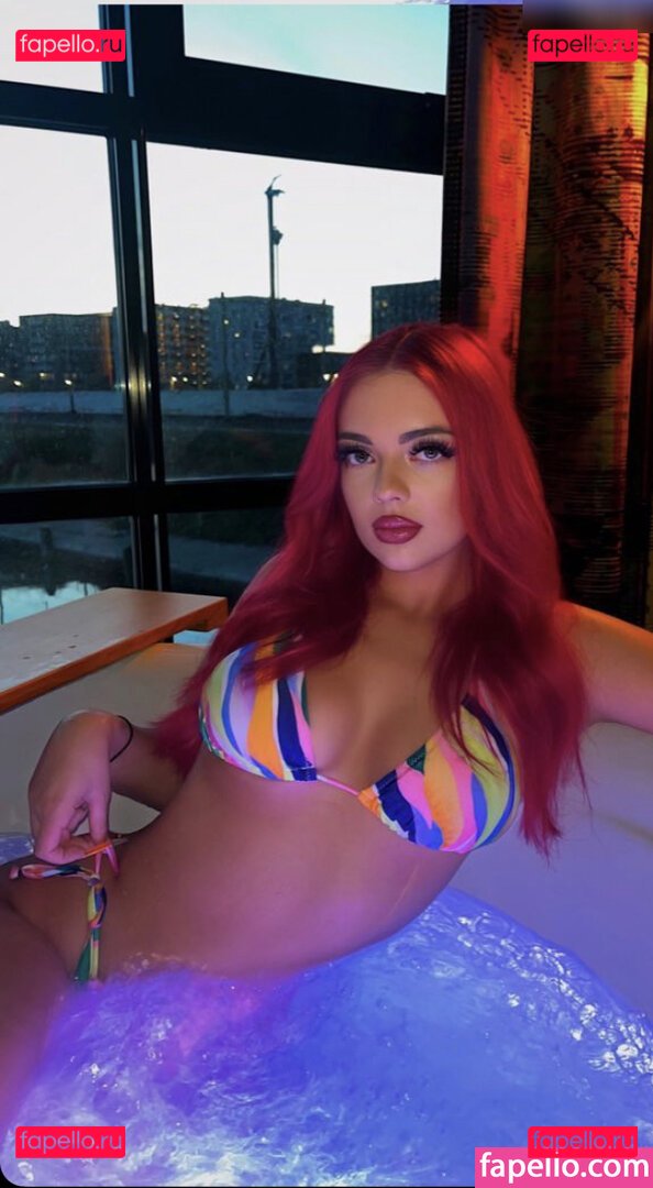 melinabttnr / melinabttnrvip Onlyfans Photo Gallery 