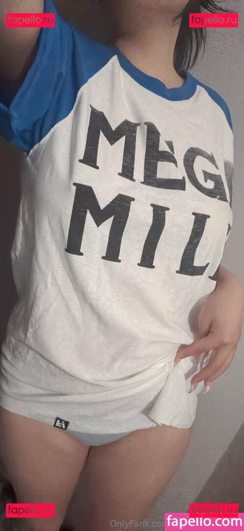 waifuwithanaifu Onlyfans Photo Gallery 